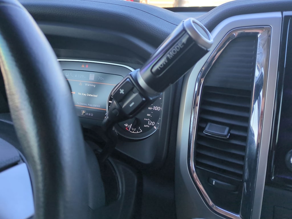 Thumbnail: 2021 Nissan Titan - 24