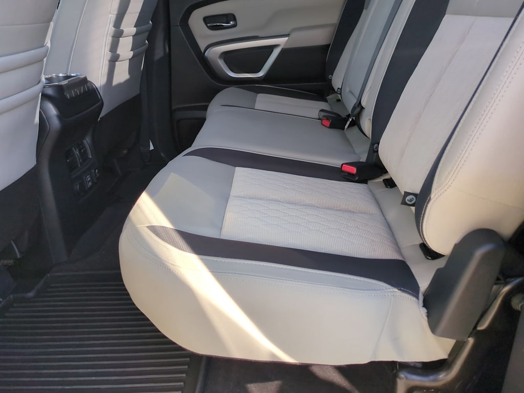 Thumbnail: 2021 Nissan Titan - 12