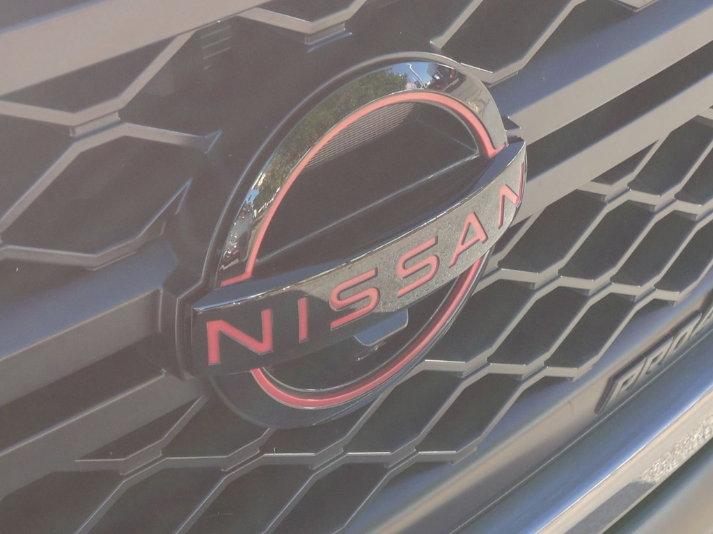 Thumbnail: 2024 Nissan Titan - 34