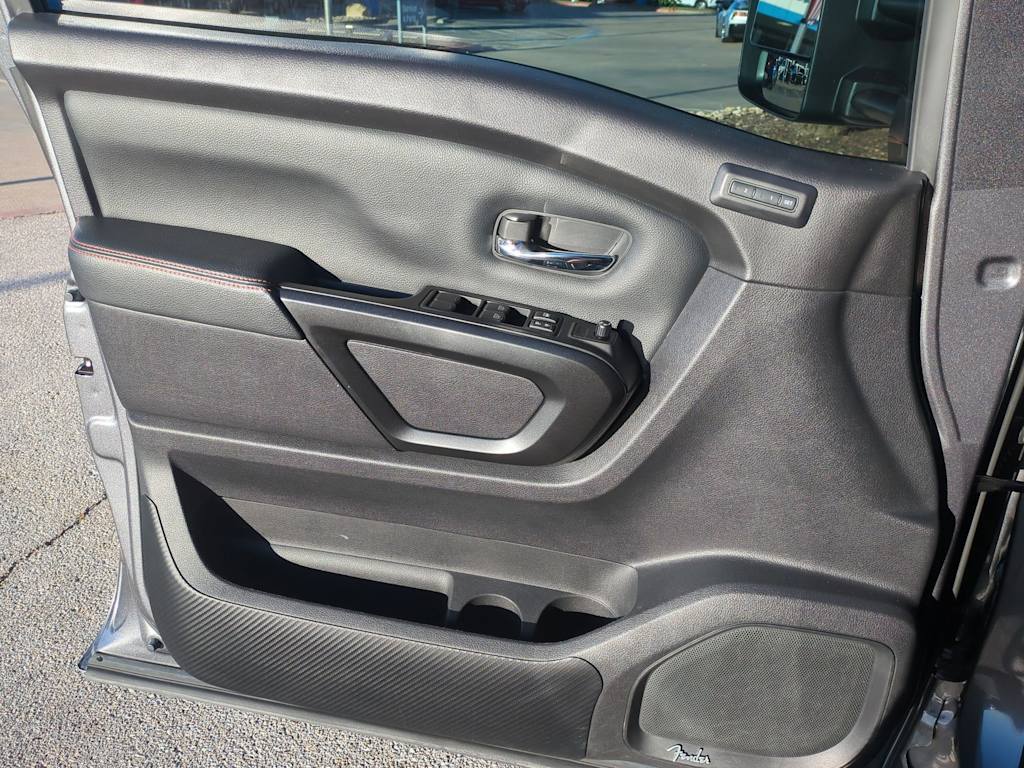 Thumbnail: 2024 Nissan Titan - 30