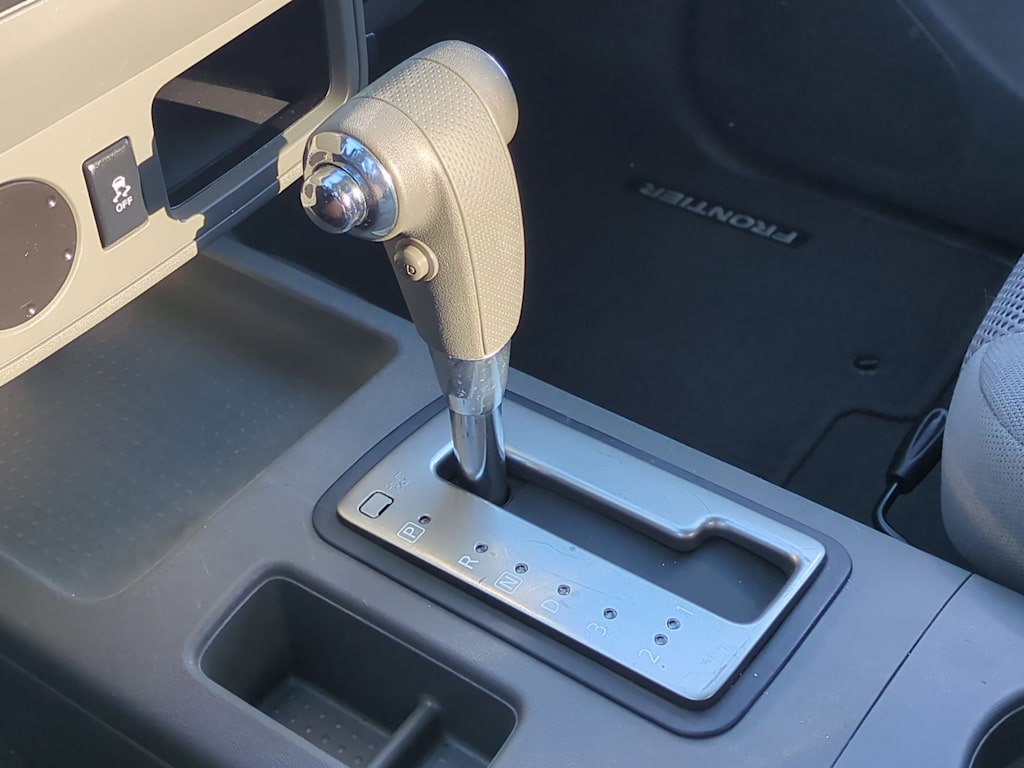 Thumbnail: 2019 Nissan Frontier - 17