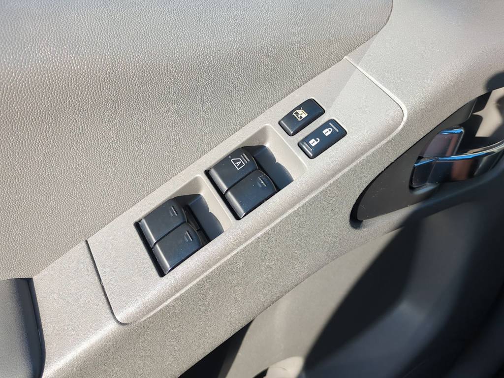 Thumbnail: 2019 Nissan Frontier - 28