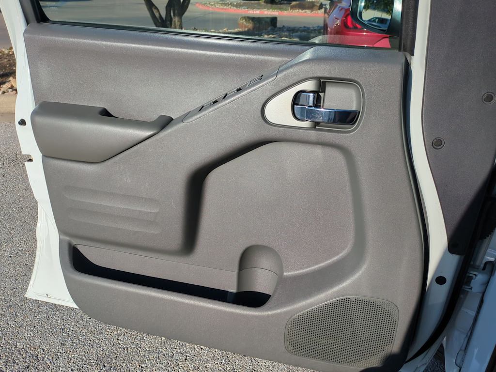 Thumbnail: 2019 Nissan Frontier - 27