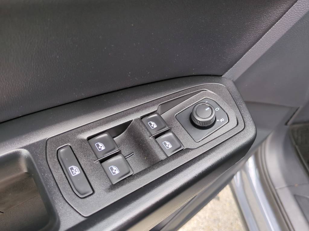 2020 Volkswagen Atlas SE 30