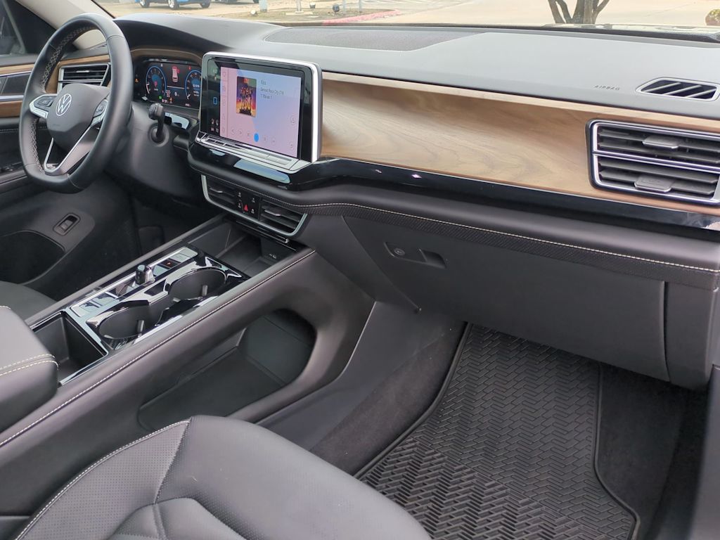 Thumbnail: 2024 Volkswagen Atlas - 13