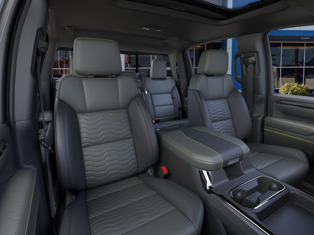 2026 Chevrolet Silverado 2500 HD ZR2 - Photo 8