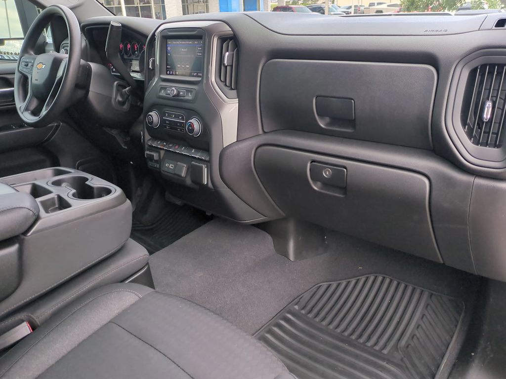 Thumbnail: 2024 Chevrolet Silverado 2500 - 13