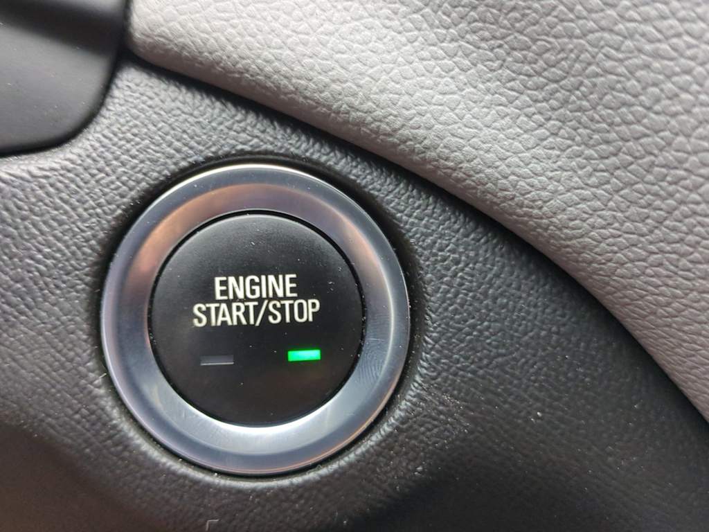 Thumbnail: 2020 Chevrolet Equinox - 24