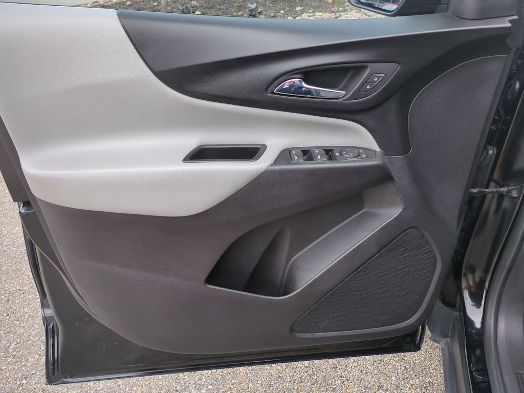 Thumbnail: 2020 Chevrolet Equinox - 28
