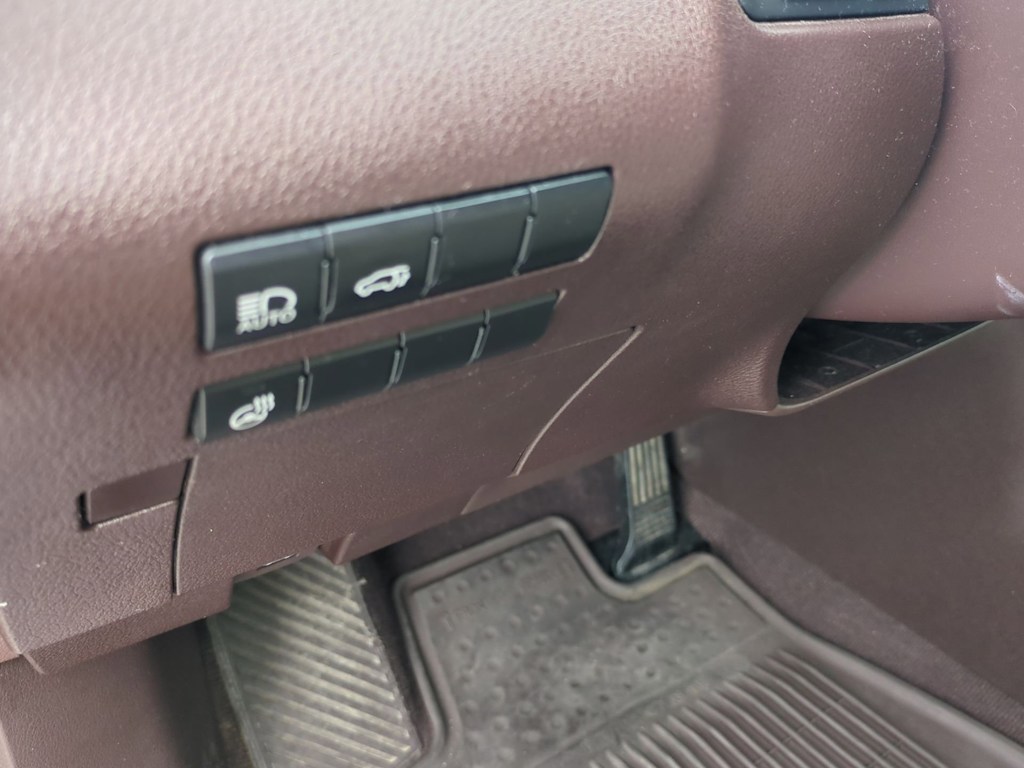 Thumbnail: 2017 Lexus RX - 36