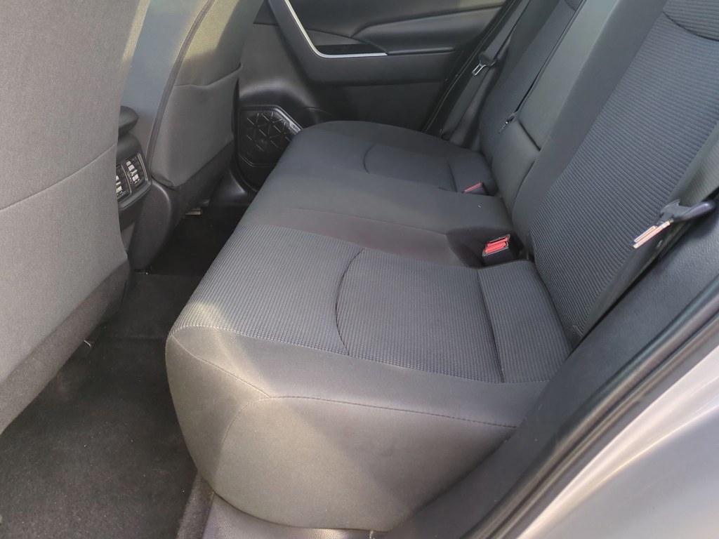 Thumbnail: 2022 Toyota RAV4 - 13