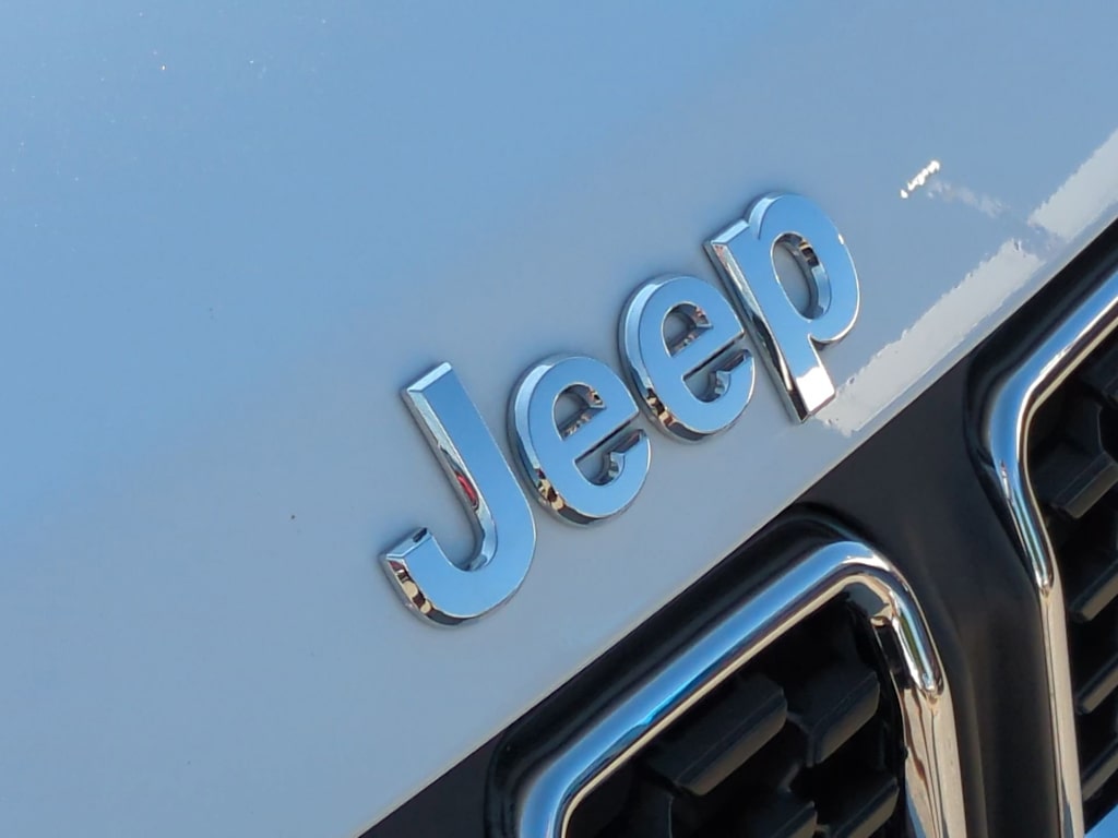 Thumbnail: 2025 Jeep Compass - 32