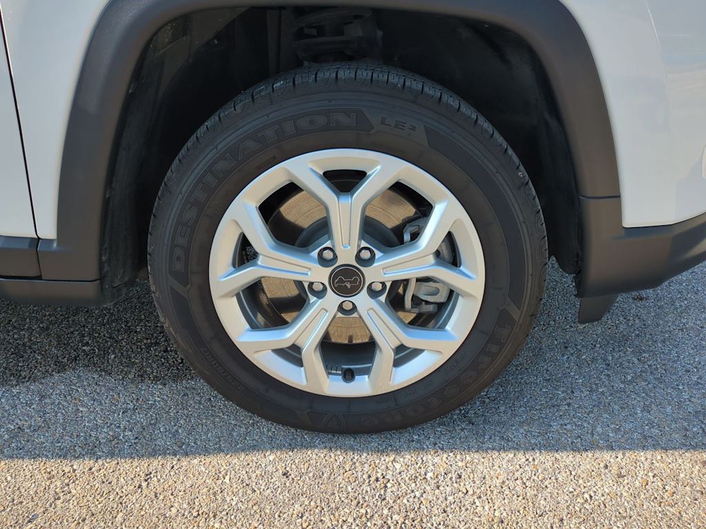 Thumbnail: 2025 Jeep Compass - 8