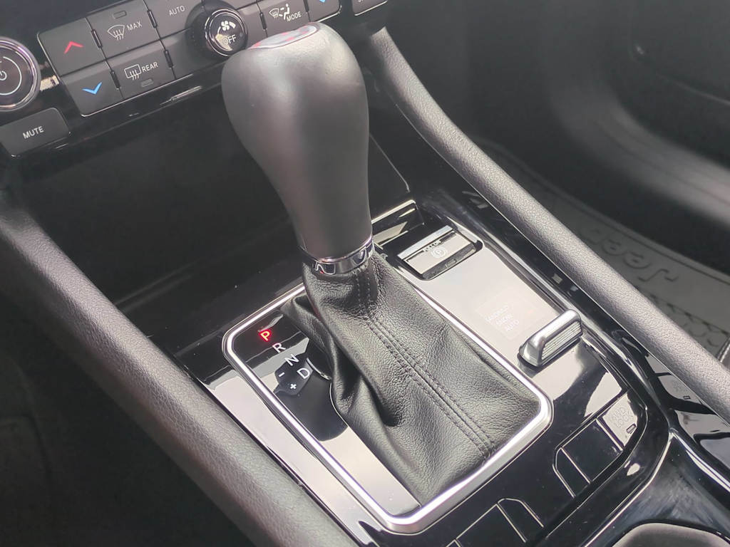 Thumbnail: 2023 Jeep Compass - 13