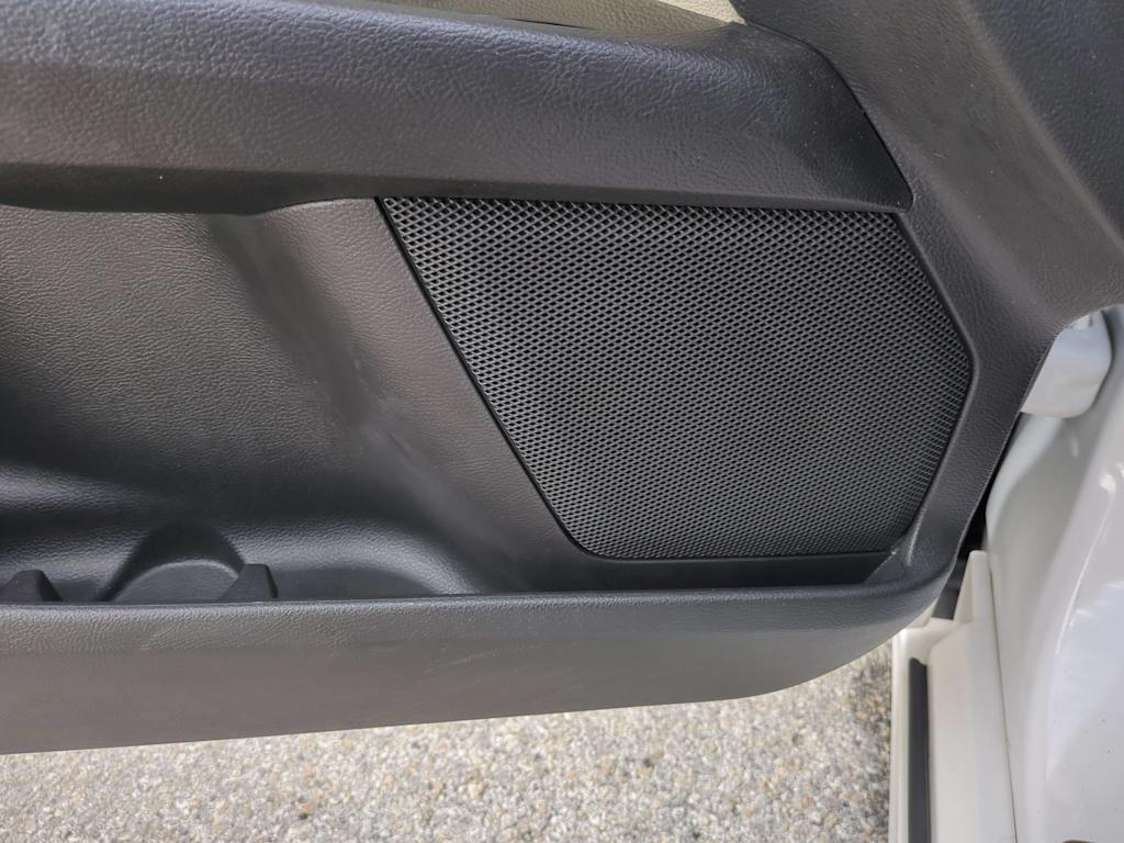 Thumbnail: 2016 Ford Fusion - 31
