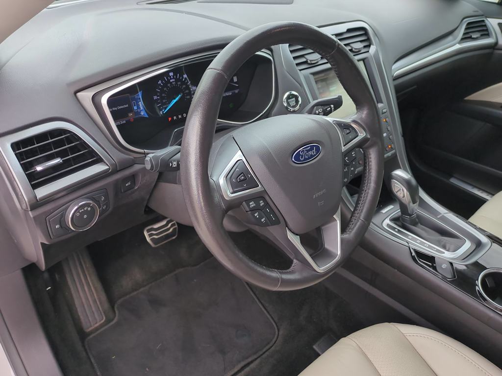 Thumbnail: 2016 Ford Fusion - 2