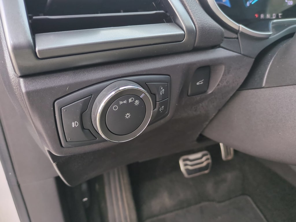 Thumbnail: 2016 Ford Fusion - 35