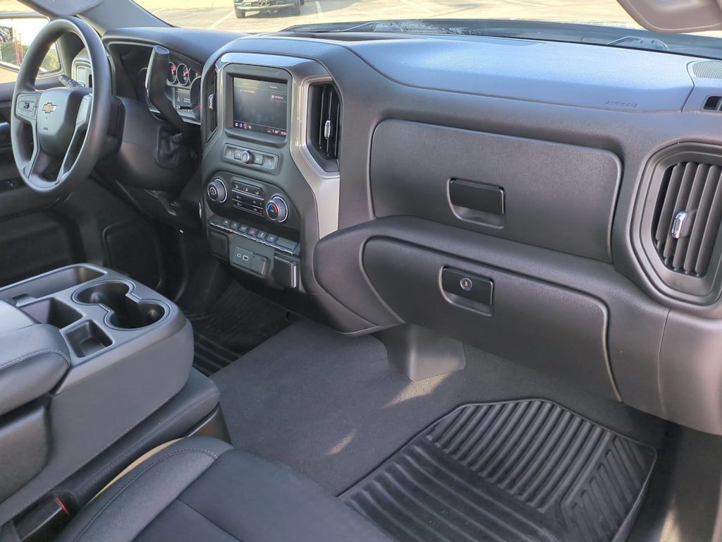 Thumbnail: 2023 Chevrolet Silverado 1500 - 13