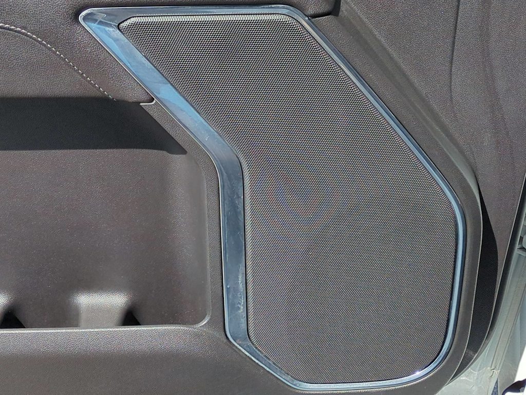 Thumbnail: 2023 Chevrolet Silverado 1500 - 32