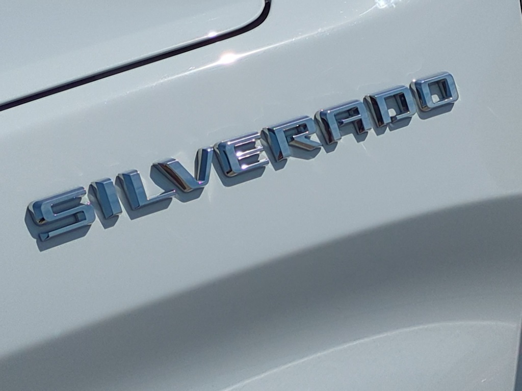 Thumbnail: 2023 Chevrolet Silverado 1500 - 7