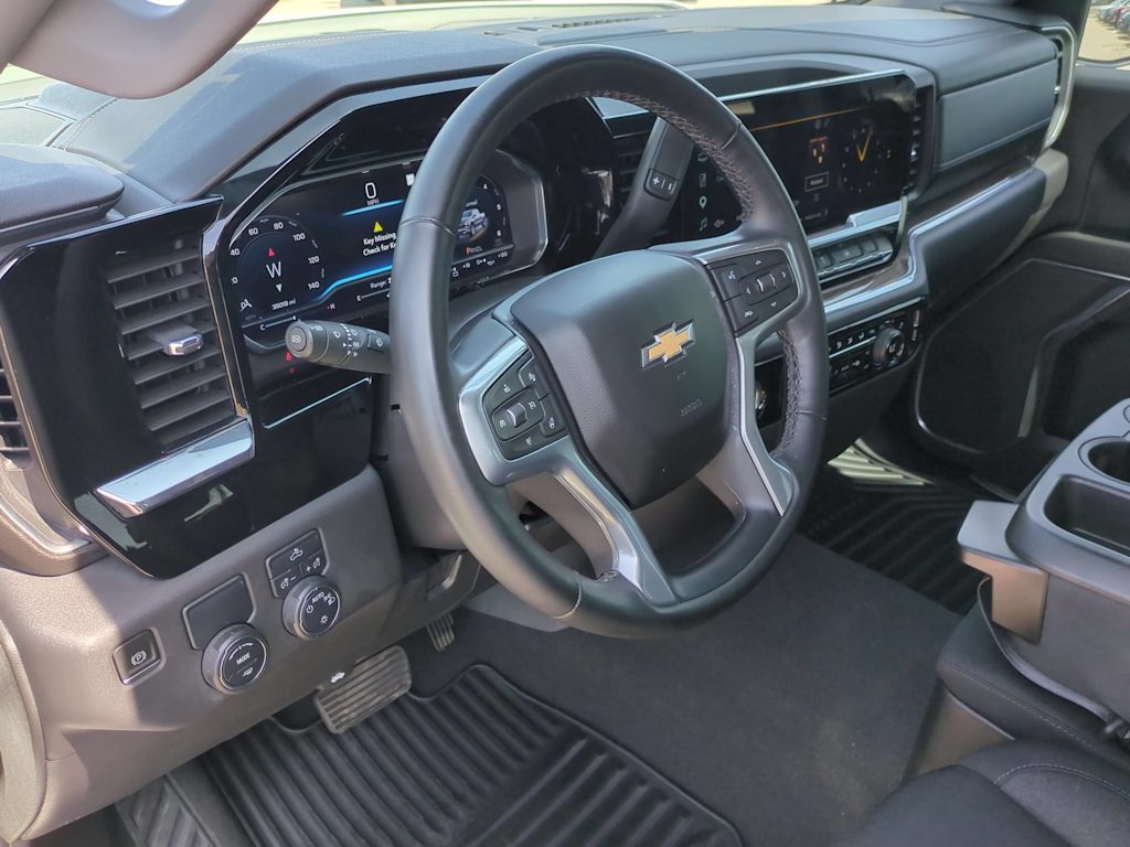 Thumbnail: 2023 Chevrolet Silverado 1500 - 2