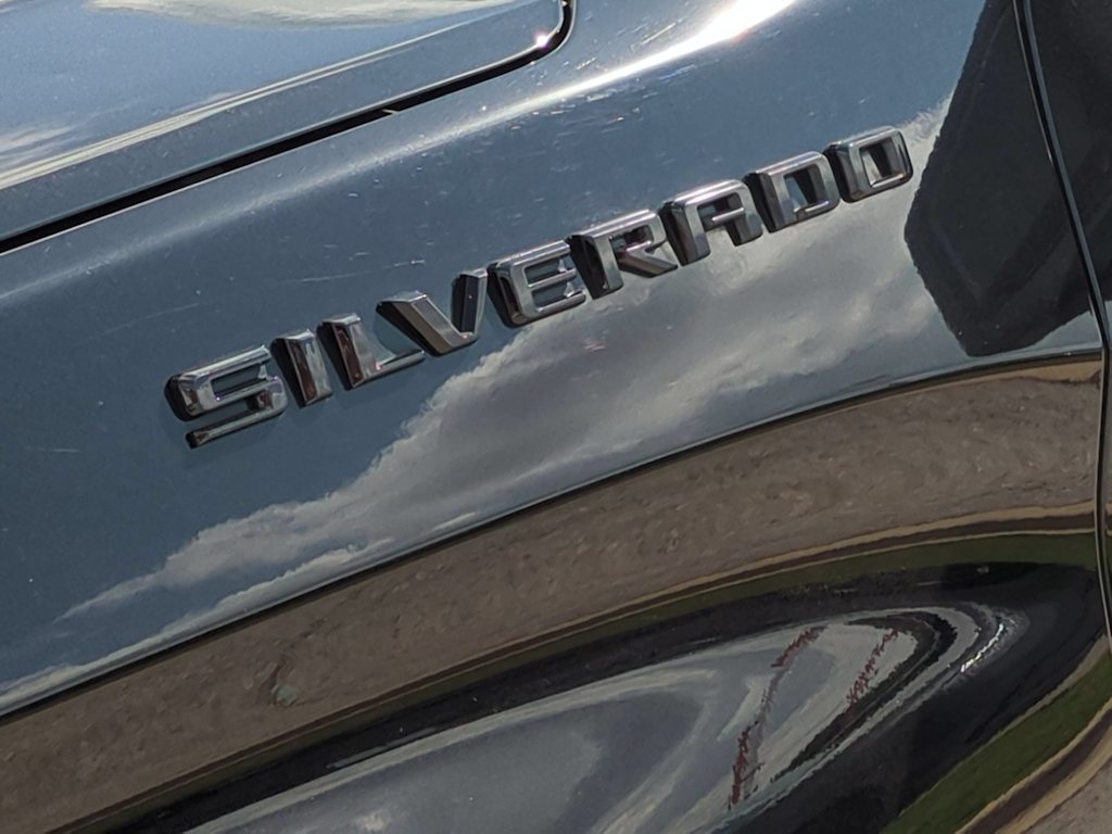 Thumbnail: 2022 Chevrolet Silverado 1500 - 33