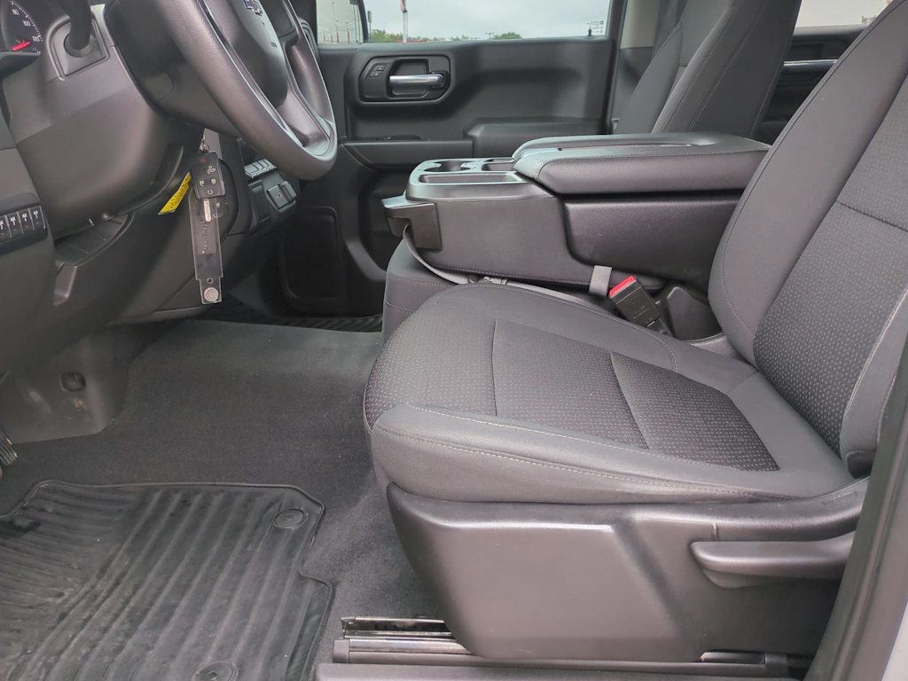 2022 Chevrolet Silverado 1500 Custom 11