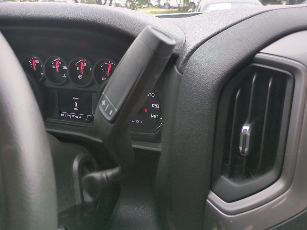 2022 Chevrolet Silverado 1500 Custom 25