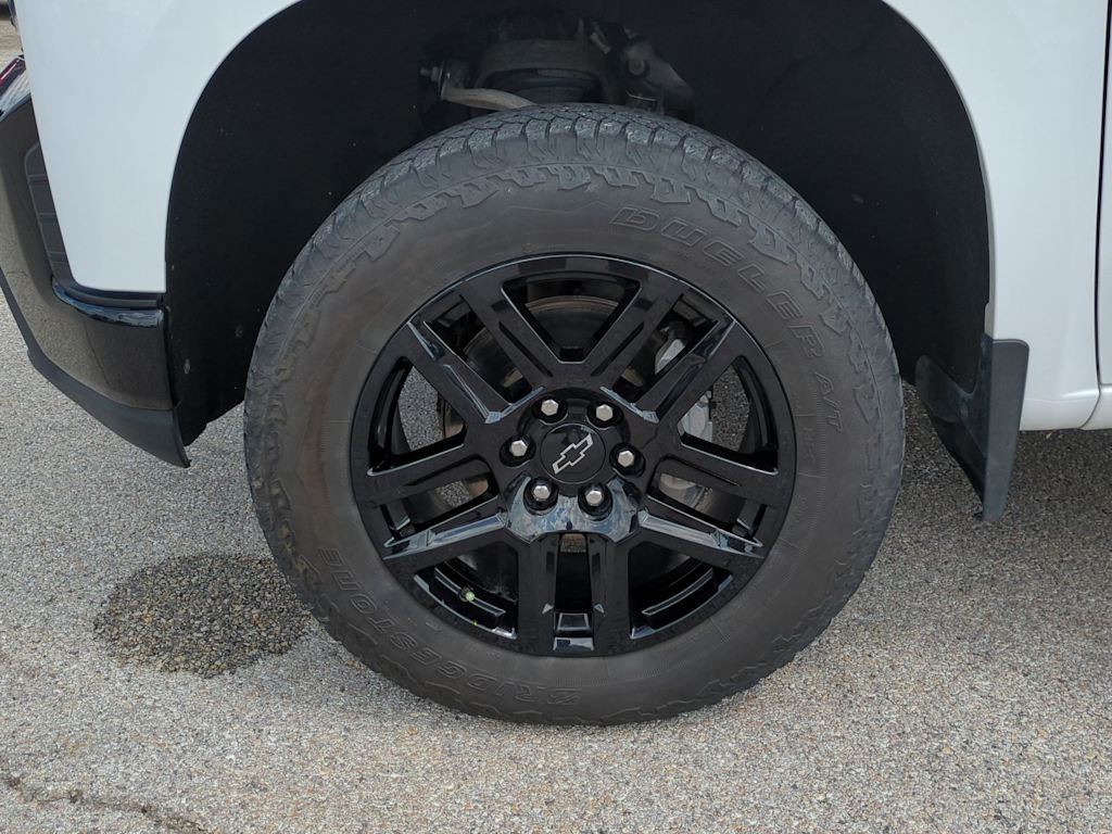 Thumbnail: 2022 Chevrolet Silverado 1500 - 8