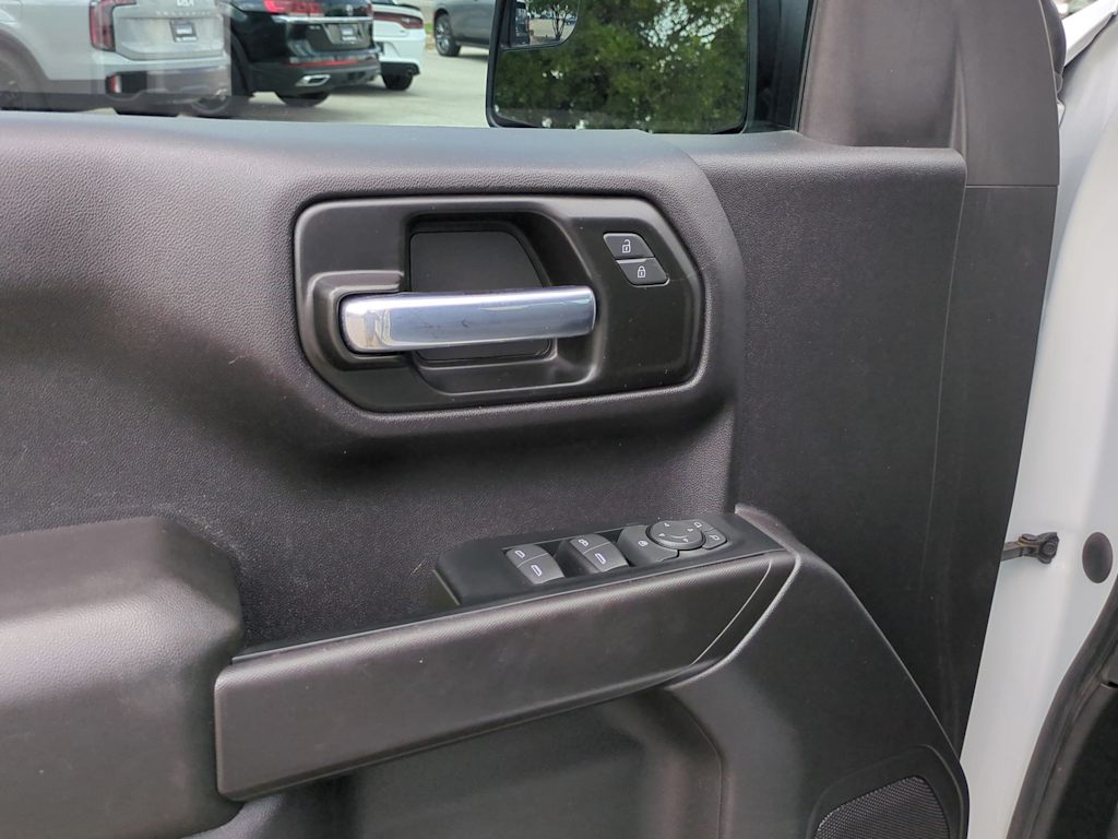 Thumbnail: 2022 Chevrolet Silverado 1500 - 30