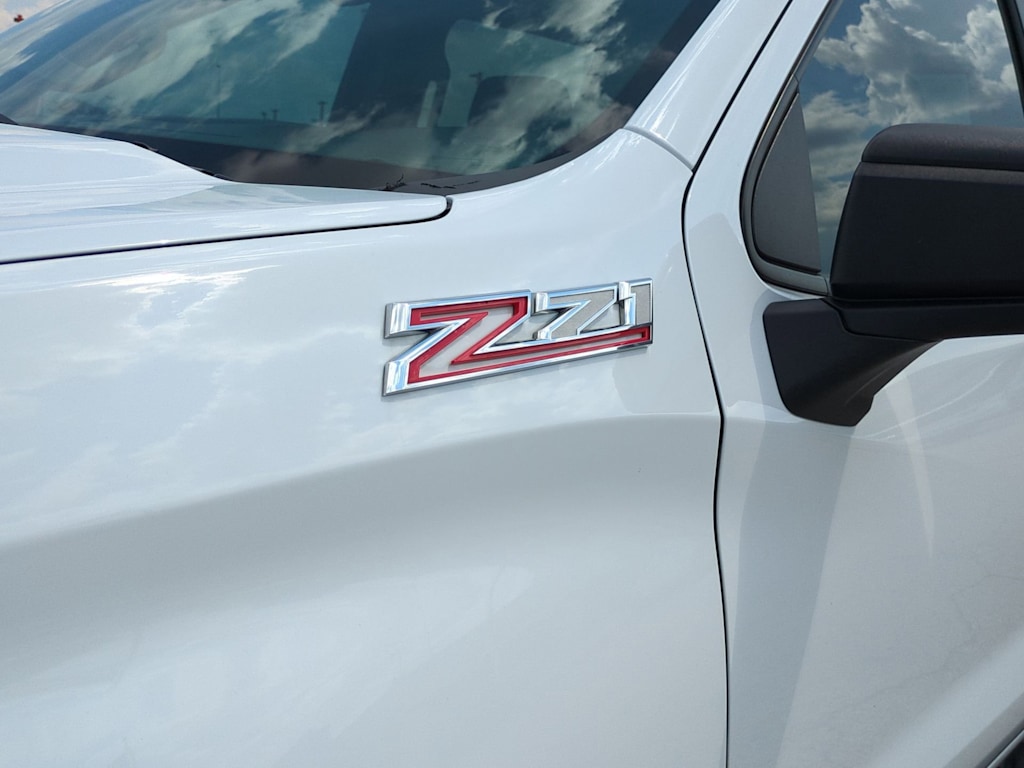 Thumbnail: 2022 Chevrolet Silverado 1500 - 7