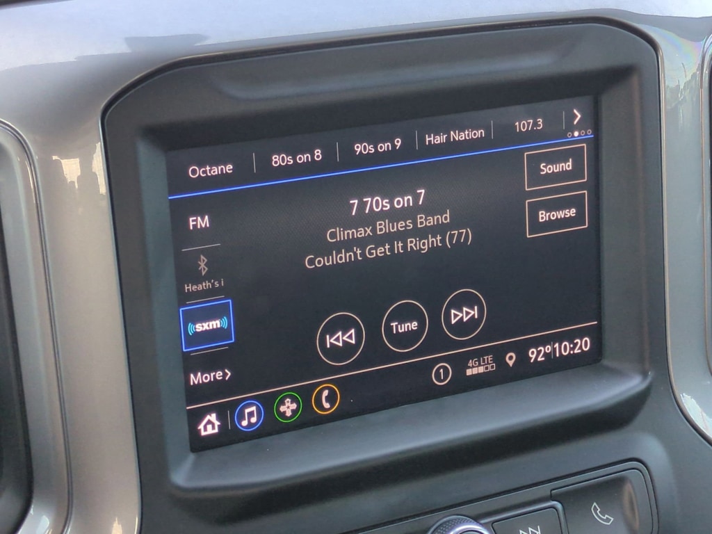 Thumbnail: 2021 Chevrolet Silverado 1500 - 16