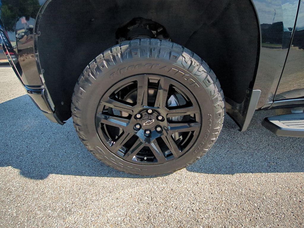Thumbnail: 2021 Chevrolet Silverado 1500 - 8