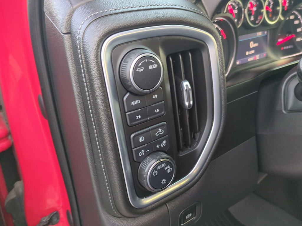 Thumbnail: 2021 Chevrolet Silverado 1500 - 34