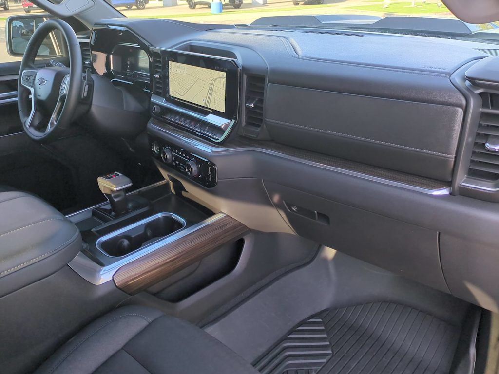Thumbnail: 2024 Chevrolet Silverado 1500 - 14