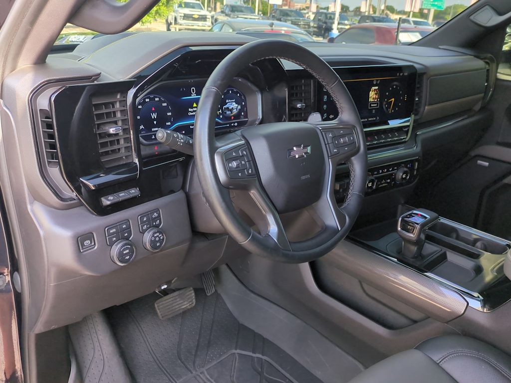 Thumbnail: 2023 Chevrolet Silverado 1500 - 2