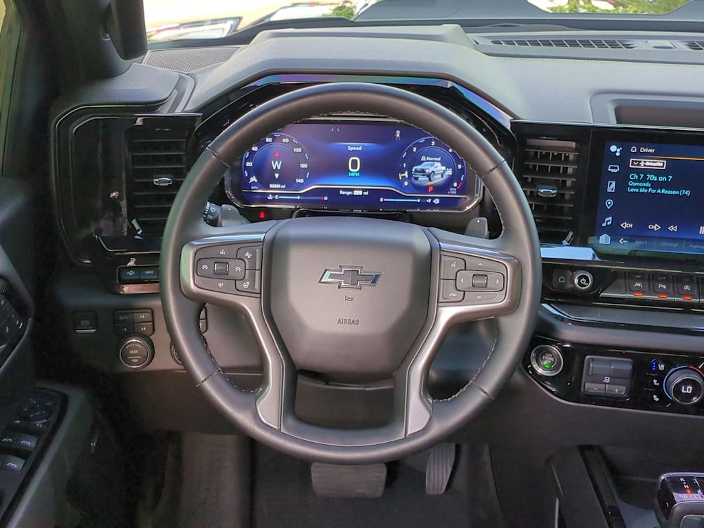 Thumbnail: 2023 Chevrolet Silverado 1500 - 10