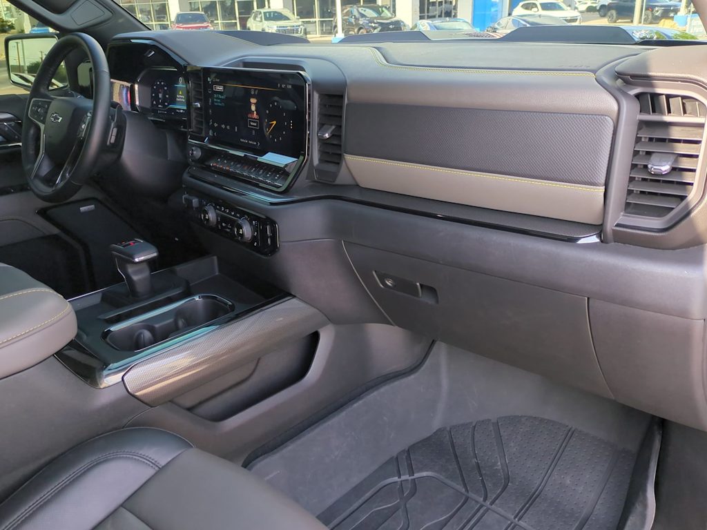 Thumbnail: 2023 Chevrolet Silverado 1500 - 14