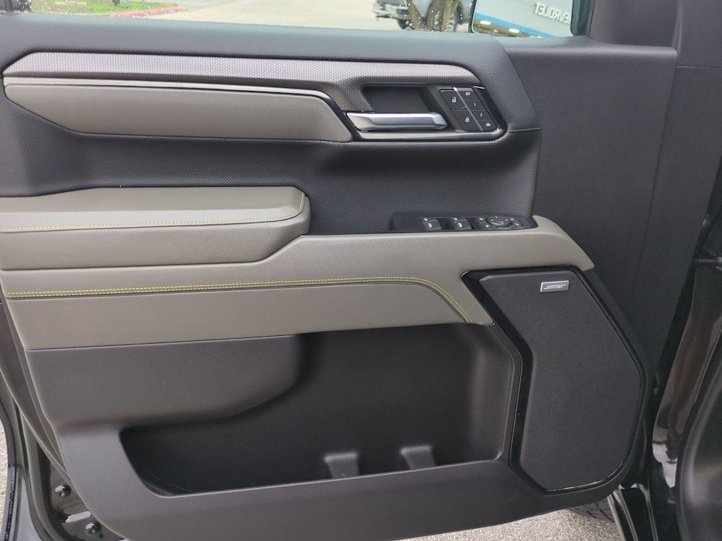 Thumbnail: 2024 Chevrolet Silverado 1500 - 30