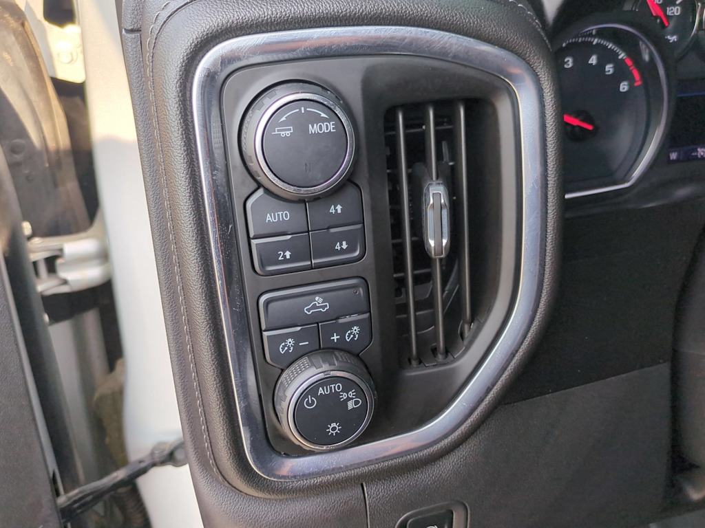 Thumbnail: 2020 Chevrolet Silverado 1500 - 34