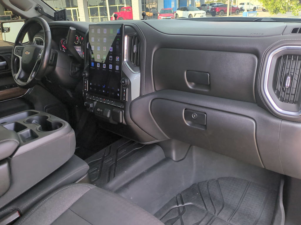 Thumbnail: 2020 Chevrolet Silverado 1500 - 13