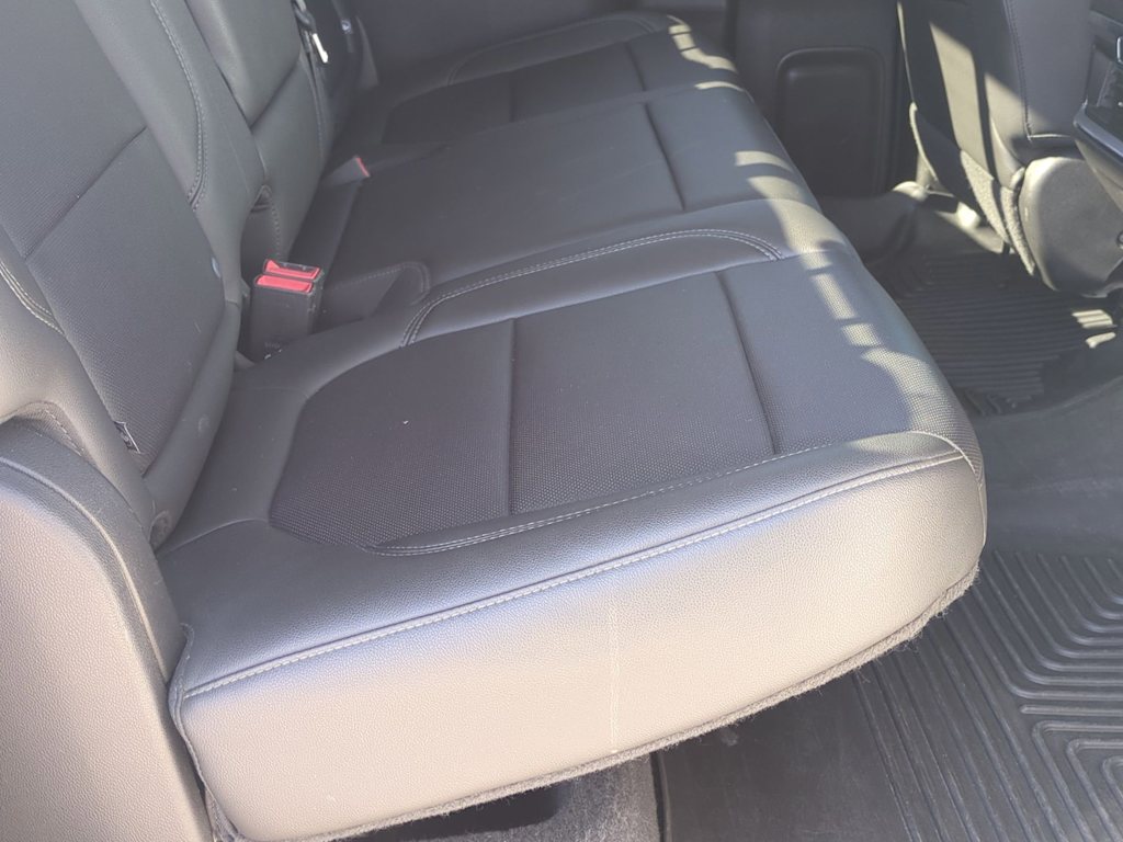 Thumbnail: 2020 Chevrolet Silverado 1500 - 32