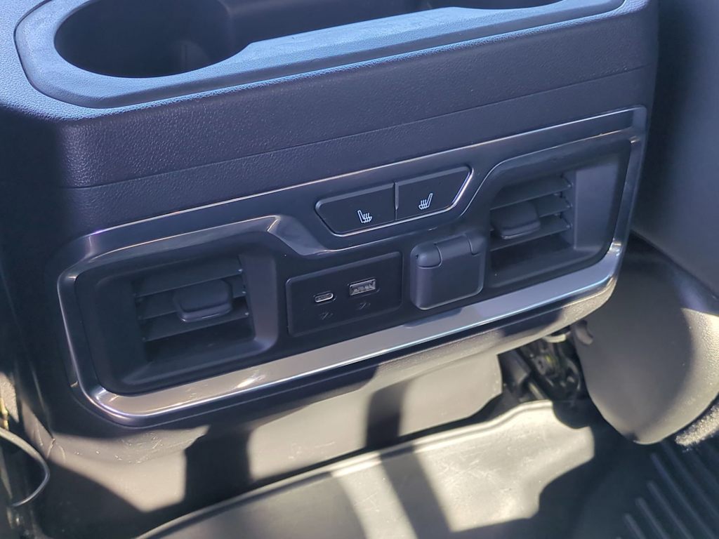 Thumbnail: 2020 Chevrolet Silverado 1500 - 29