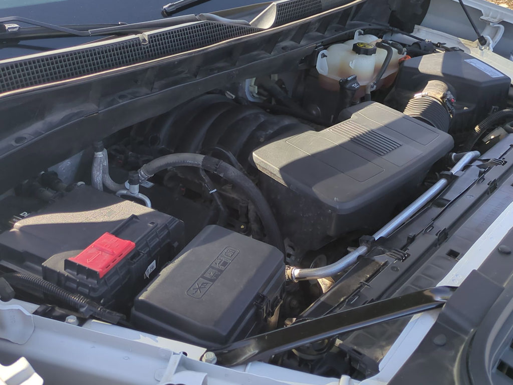 Thumbnail: 2020 Chevrolet Silverado 1500 - 9