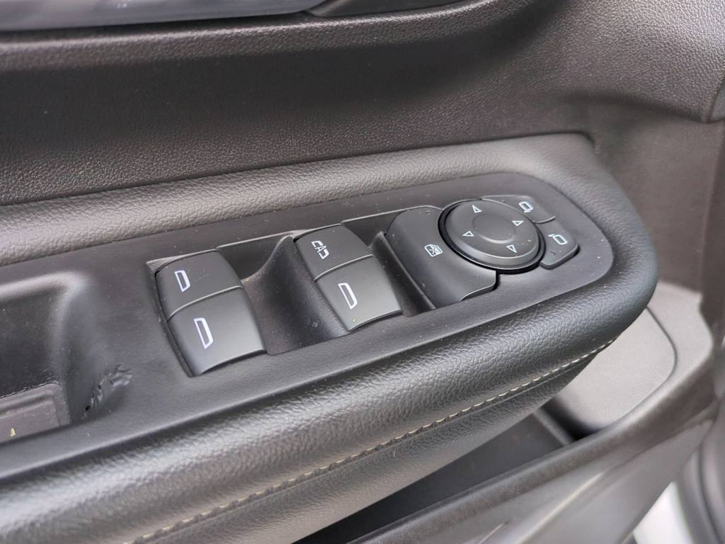 Thumbnail: 2024 GMC Terrain - 27