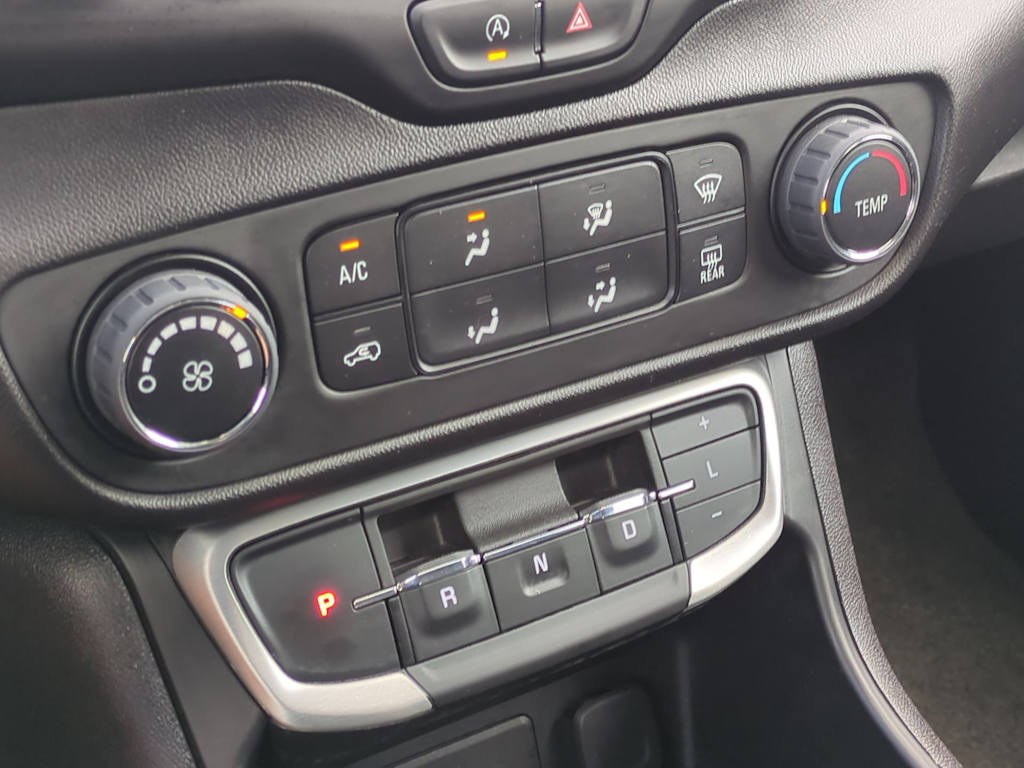 Thumbnail: 2024 GMC Terrain - 23