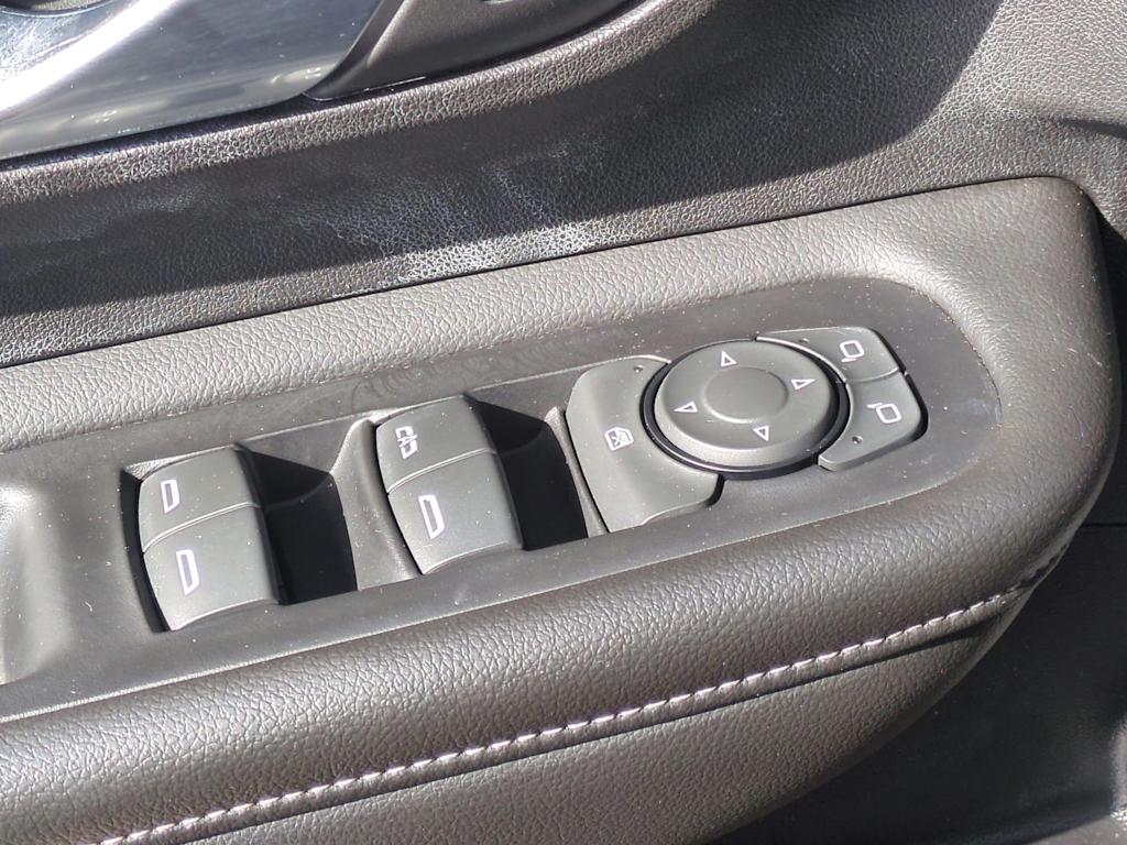 Thumbnail: 2024 GMC Terrain - 30