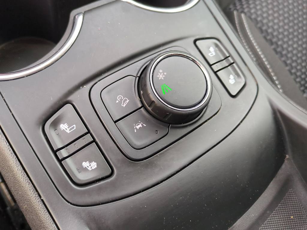 Thumbnail: 2024 GMC Terrain - 17