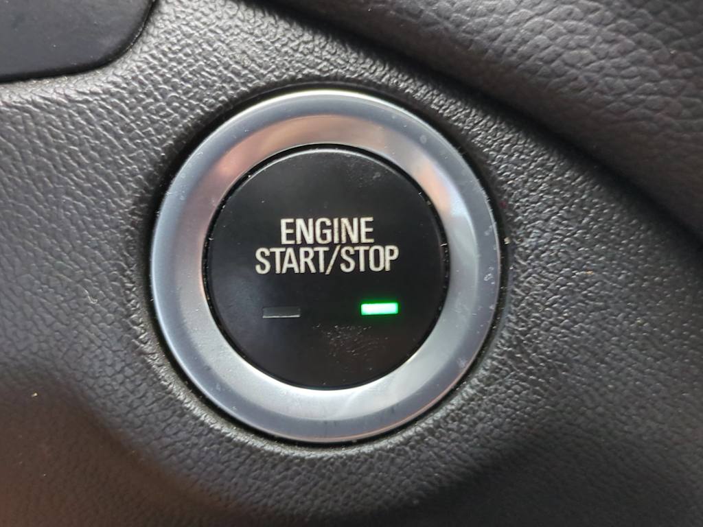Thumbnail: 2023 Chevrolet Equinox - 25