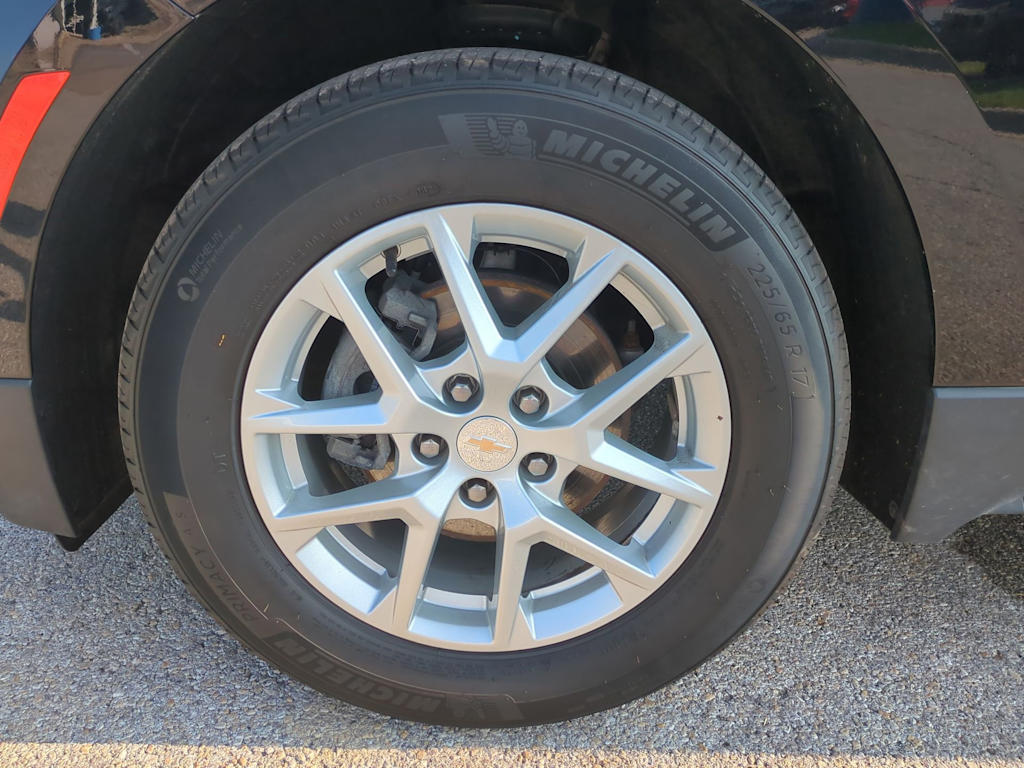 Thumbnail: 2023 Chevrolet Equinox - 8